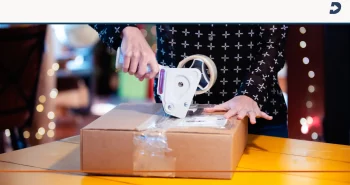 how-to-manage-shipments-returns-for-ecommerce